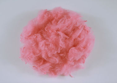 Il rosa ha colorato la fibra di graffetta di poliestere di 100% PSF 2.5D*65MM con la buona filatura