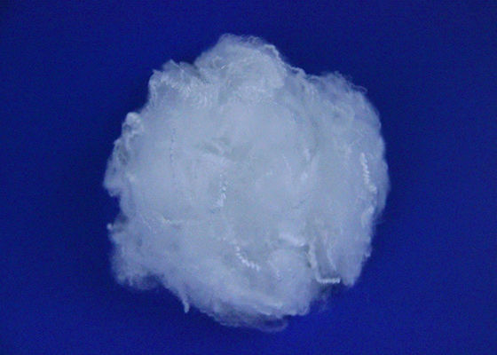 Fibra di graffetta di poliestere bassa non tessuta della colata del tessuto 1.5d-25d